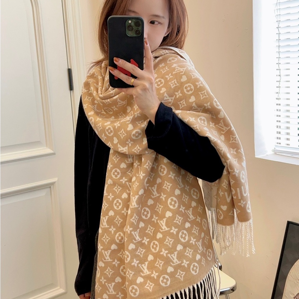 Louis Vuitton Beige & White Monogram Fringe Wrap